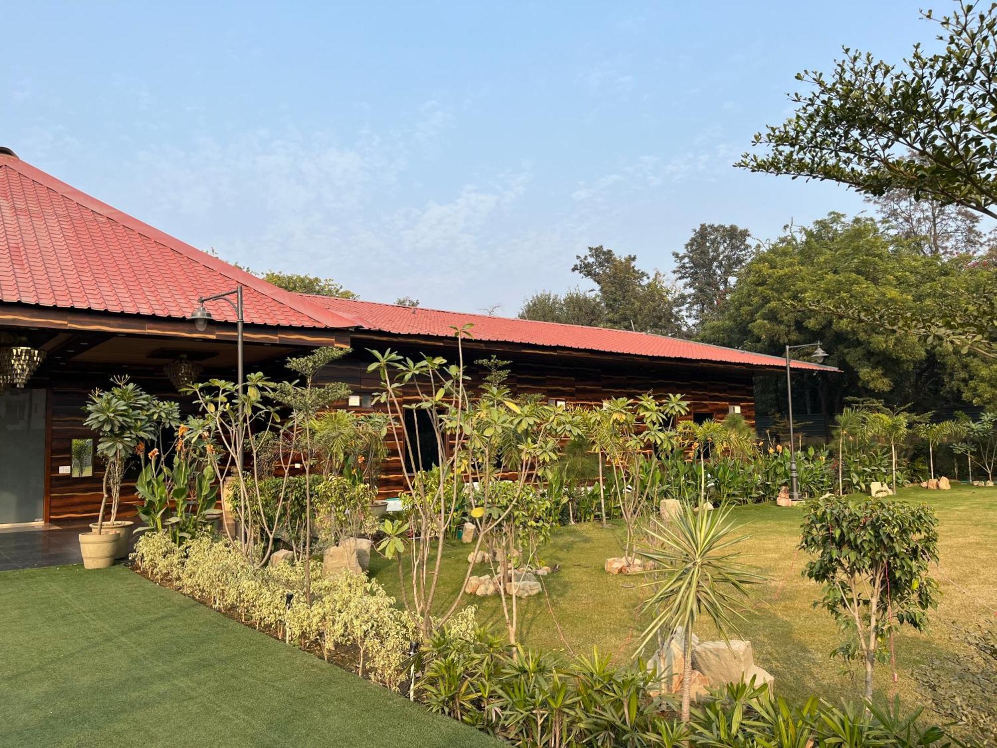 The Green Wood Palace I Farm House I Wedding I Party I 87Oo2O5865 Villa Gurgaon Exterior photo